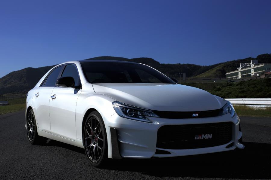  Toyota Mark X GRMN (GRX133) 2014 года  (фото 3 из 5)